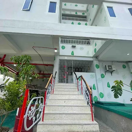 Charming Near Old Town Apartment